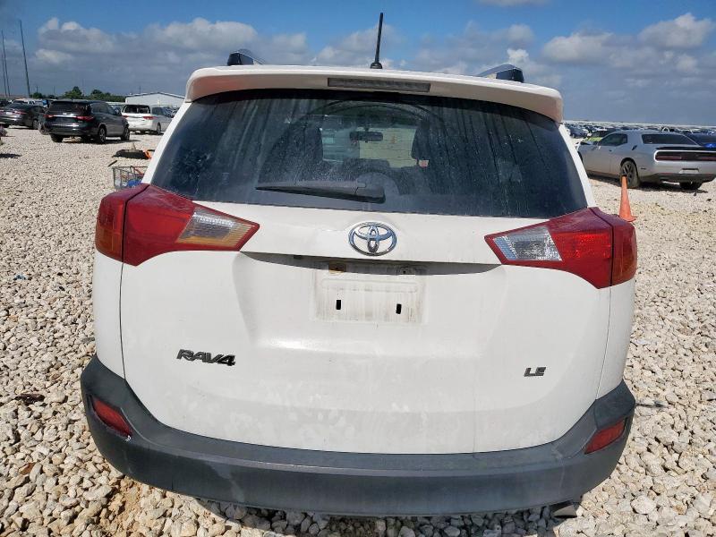 Photo 6 from auction – 2015 TOYOTA RAV4 LE with VIN JTMZFREV2FJ056104