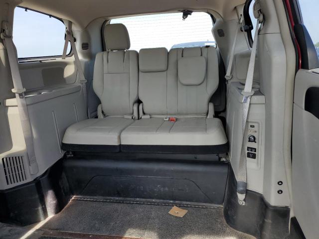 Photo 10 from auction – 2016 CHRYSLER TOWN & COU with VIN 2C4RC1BG2GR142140