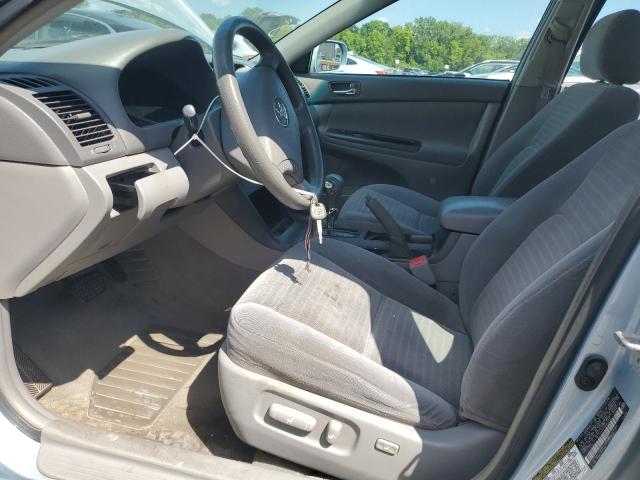 Photo 7 from auction – 2005 TOYOTA CAMRY LE with VIN 4T1BF32K95U597765