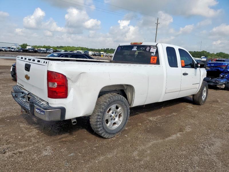 Photo 3 from auction – 2008 CHEVROLET SILVERADO with VIN 1GCEC190X8E134454