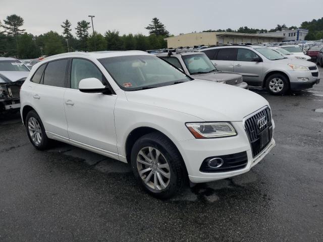 Photo 4 from auction – 2017 AUDI Q5 PREMIUM with VIN WA1C2AFP4HA047954