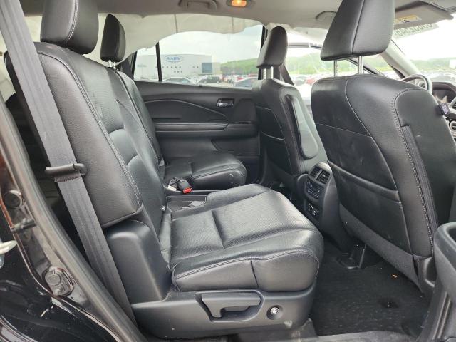 Photo 11 from auction – 2017 HONDA PILOT ELITE with VIN 5FNYF6H08HB031888