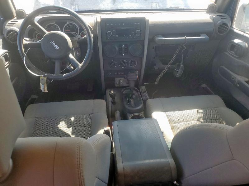 Photo 8 from auction – 2009 JEEP WRANGLER U with VIN 1J8GA69179L712987
