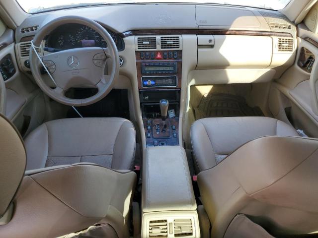 Photo 8 from auction – 2000 MERCEDES-BENZ E 320 4MAT with VIN WDBJF82J5YX037070