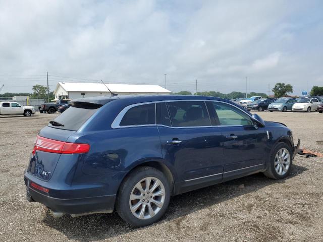 Photo 3 from auction – 2017 LINCOLN MKT with VIN 2LMHJ5AT4HBL01578