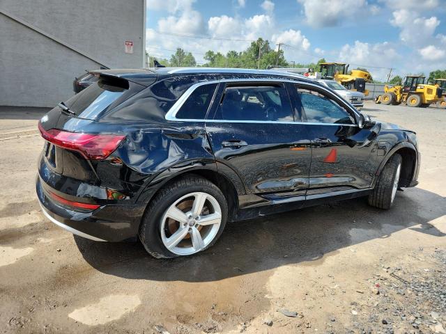 Photo 3 from auction – 2019 AUDI E-TRON PRE with VIN WA1LAAGE2KB009902