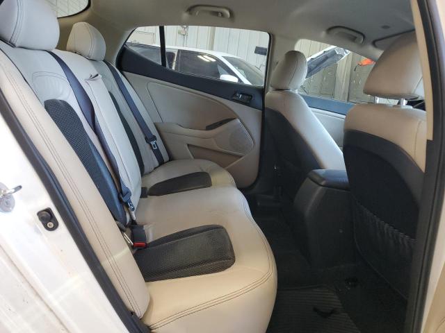 Photo 10 from auction – 2011 KIA OPTIMA LX with VIN KNAGM4A76B5055870