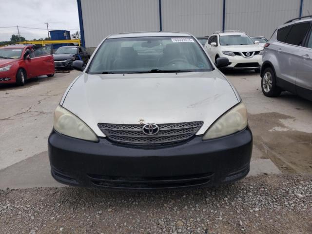 Photo 5 from auction – 2004 TOYOTA CAMRY LE with VIN 4T1BF30K14U579441