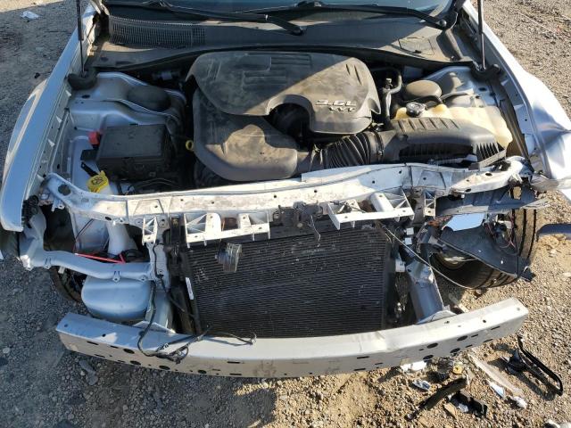 Photo 11 from auction – 2019 CHRYSLER 300 TOURIN with VIN 2C3CCAAG0KH590970