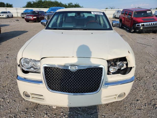 Photo 5 from auction – 2009 CHRYSLER 300C with VIN 2C3KA63T59H629345