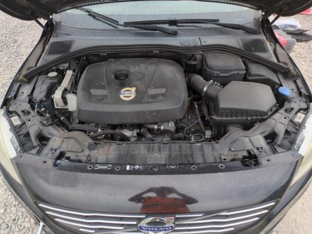 Photo 11 from auction – 2015 VOLVO S60 PLATIN with VIN YV126MFD1F1318621