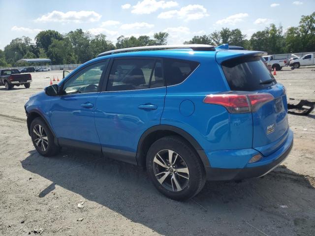Photo 2 from auction – 2017 TOYOTA RAV4 XLE with VIN JTMWFREV0HD093933