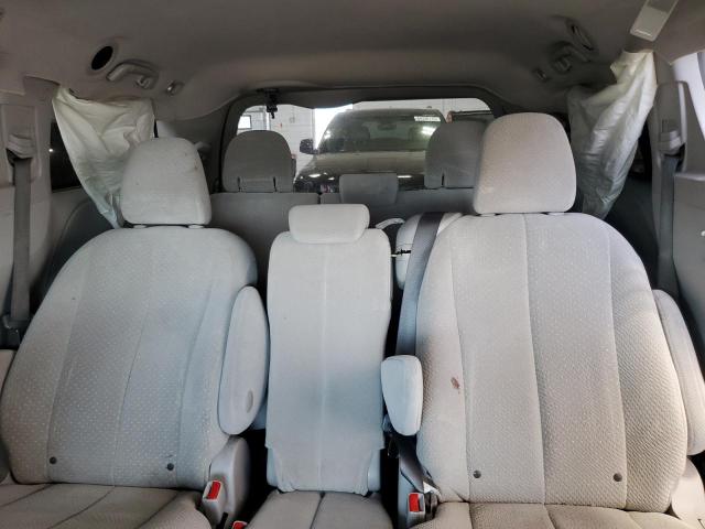 Photo 10 from auction – 2014 TOYOTA SIENNA LE with VIN 5TDKK3DCXES503743