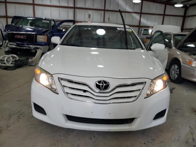 Photo 5 from auction – 2011 TOYOTA CAMRY BASE with VIN 4T1BF3EK2BU640544