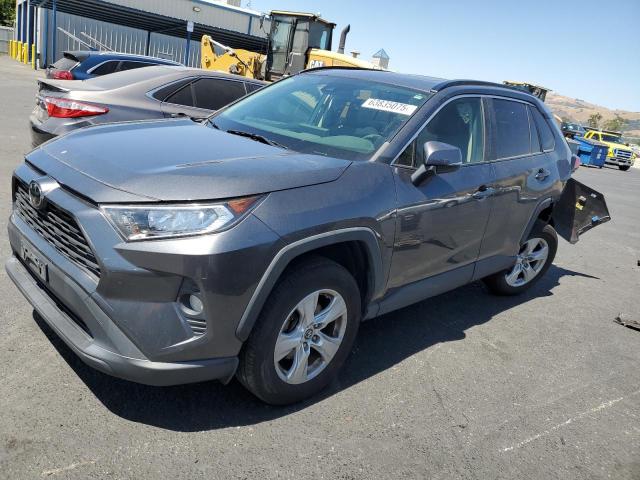 TOYOTA RAV4 XLE 2019 with VIN JTMP1RFV6KD024351 - Photo from auction