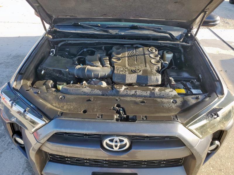 Photo 12 from auction – 2019 TOYOTA 4RUNNER SR with VIN JTEZU5JR5K5210746