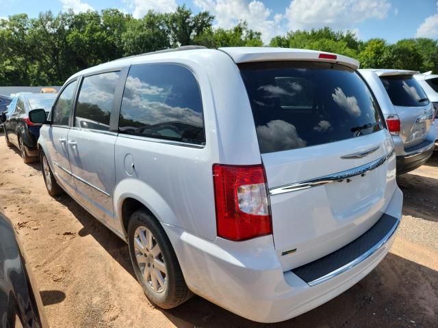 Photo 2 from auction – 2016 CHRYSLER TOWN & COU with VIN 2C4RC1BG5GR187394