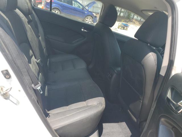 Foto 10 de la subasta – 2017 KIA FORTE EX con VIN 3KPFL4A88HE004975