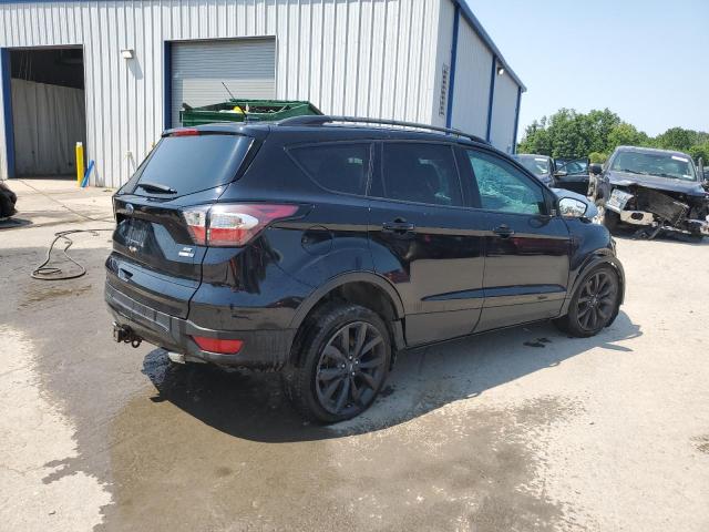 Photo 3 from auction – 2017 FORD ESCAPE SE with VIN 1FMCU9G95HUC29350