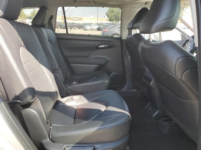 Photo 11 from auction – 2023 TOYOTA HIGHLANDER with VIN 5TDKARAH6PS523822