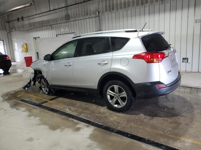 Photo 2 from auction – 2015 TOYOTA RAV4 XLE with VIN JTMRFREV2FD157822
