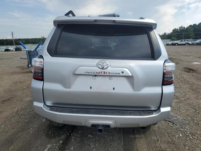 Photo 6 from auction – 2019 TOYOTA 4RUNNER SR with VIN JTEZU5JRXK5211987