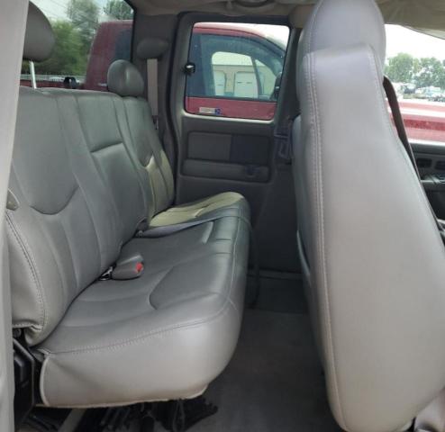 Photo 10 from auction – 2004 CHEVROLET SILVERADO with VIN 1GCEC19T94Z324372
