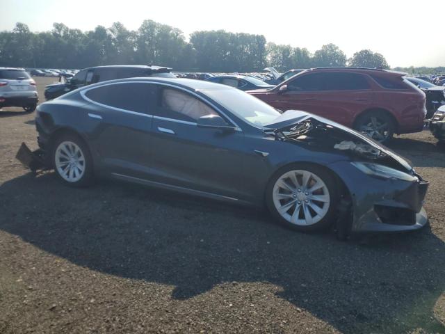 Photo 4 from auction – 2020 TESLA MODEL S with VIN 5YJSA1E24LF359556
