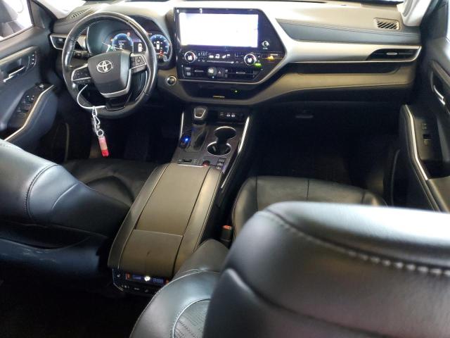 Photo 8 from auction – 2023 TOYOTA HIGHLANDER with VIN 5TDFARAH2PS016546