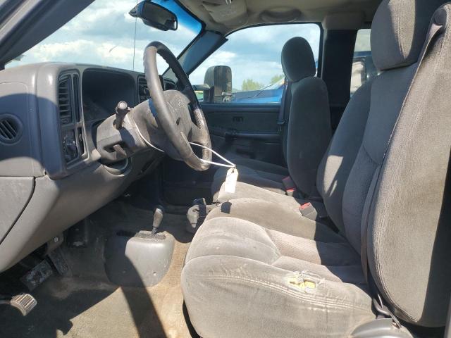 Photo 7 from auction – 2003 CHEVROLET SILVERADO with VIN 1GCHK29U93E360034