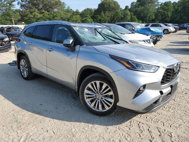 Photo 4 from auction – 2023 TOYOTA HIGHLANDER with VIN 5TDKDRBH6PS519369