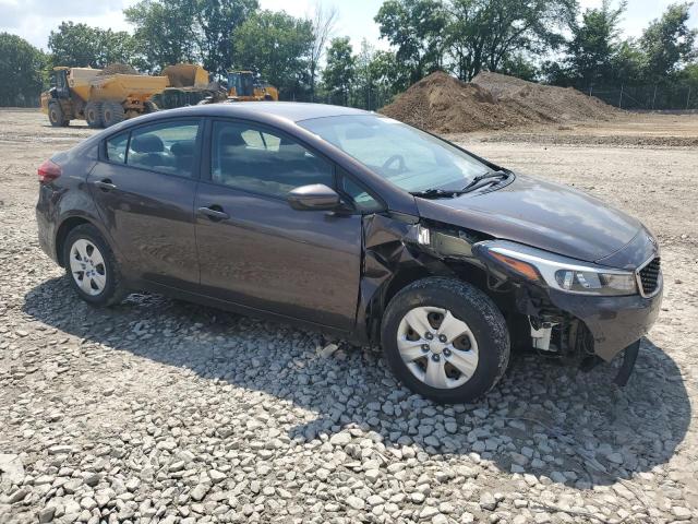 Photo 4 from auction – 2017 KIA FORTE LX with VIN 3KPFK4A72HE118545