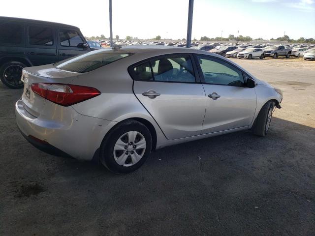 Photo 3 from auction – 2014 KIA FORTE LX with VIN KNAFK4A68E5120635