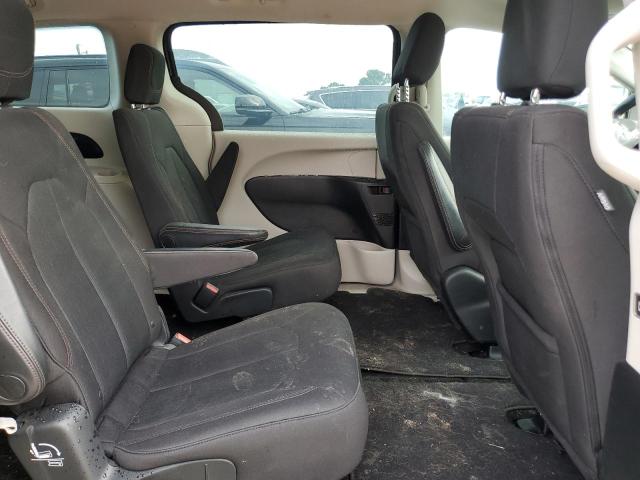 Photo 11 from auction – 2017 CHRYSLER PACIFICA T with VIN 2C4RC1DGXHR655019