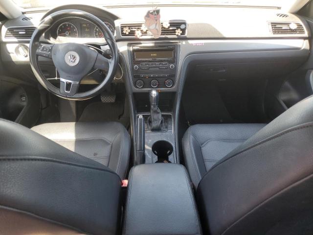 Photo 8 from auction – 2014 VOLKSWAGEN PASSAT S with VIN 1VWAT7A34EC077454