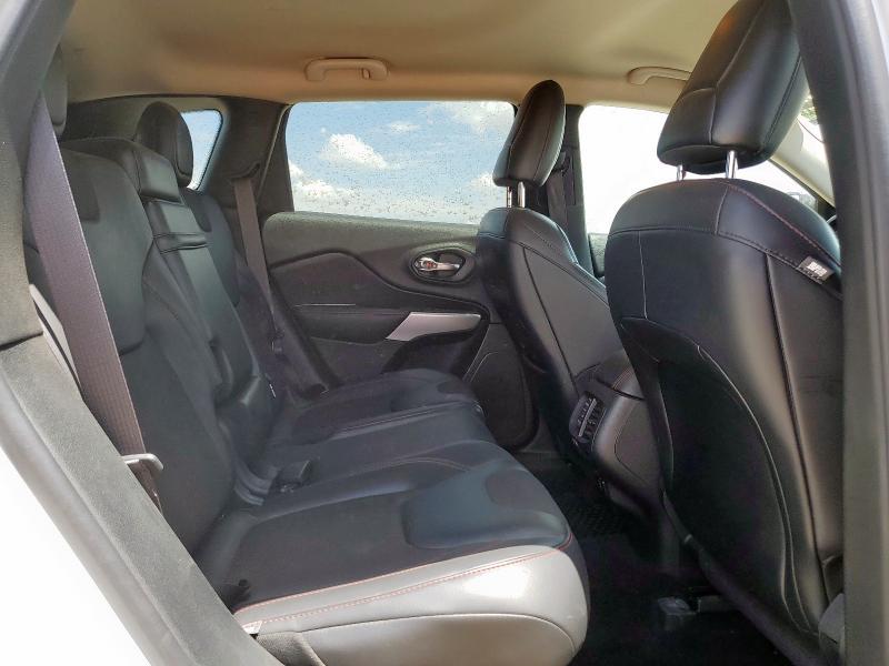 Photo 11 from auction – 2017 JEEP CHEROKEE T with VIN 1C4PJMBBXHW601376