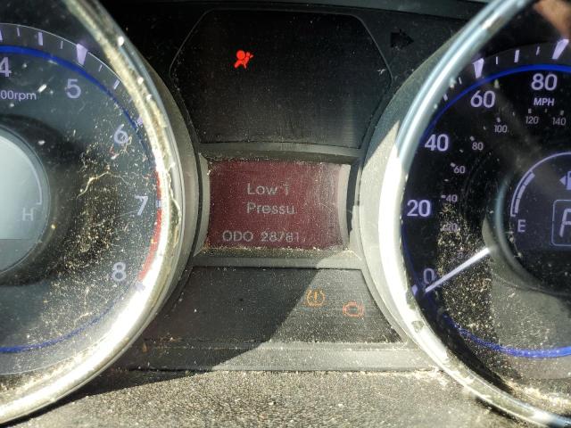 Photo 9 from auction – 2011 HYUNDAI SONATA SE with VIN 5NPEC4AC4BH091986