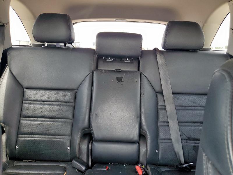 Photo 10 from auction – 2017 KIA SORENTO EX with VIN 5XYPH4A59HG306175