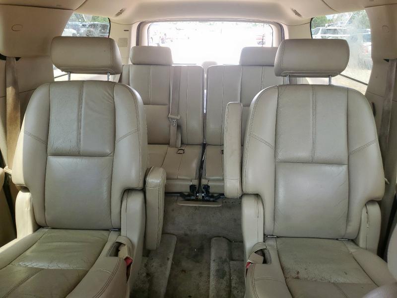 Photo 10 from auction – 2008 CHEVROLET SUBURBAN C with VIN 3GNFC16088G147809