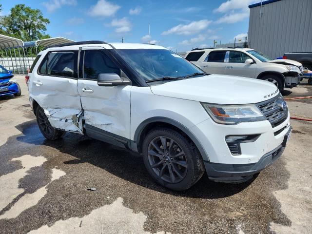 Photo 4 from auction – 2018 FORD EXPLORER X with VIN 1FM5K7D89JGB62688