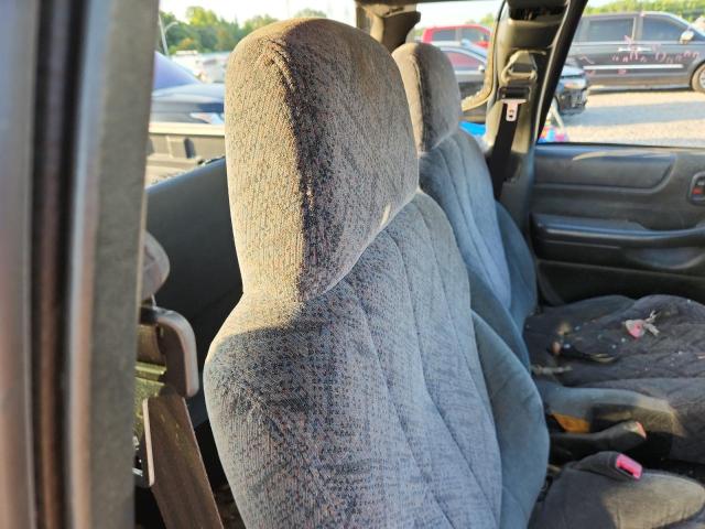 Photo 10 from auction – 2000 GMC SONOMA with VIN 1GTDT19W4Y8152608
