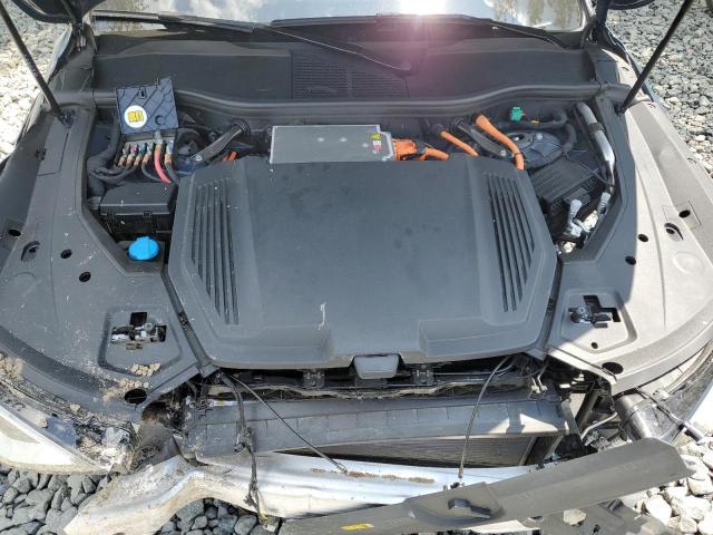 Photo 12 from auction – 2024 AUDI Q8 E-TRON with VIN WA1CABGE8RB044279