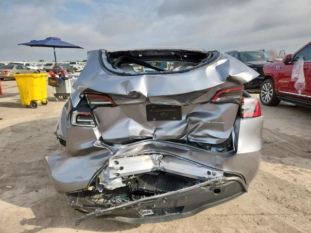 Фото 6 с аукциона – 2024 TESLA MODEL Y с VIN 7SAYGAEE0RF159319