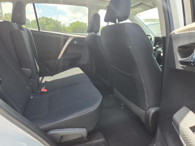 Photo 11 from auction – 2015 TOYOTA RAV4 XLE with VIN 2T3WFREV0FW190923