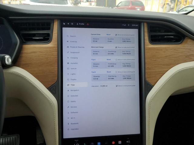 Photo 9 from auction – 2019 TESLA MODEL X with VIN 5YJXCDE25KF181219