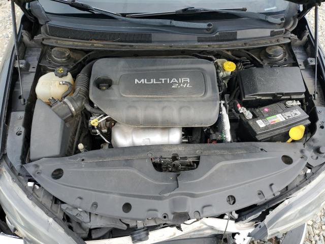 Photo 12 from auction – 2015 CHRYSLER 200 LIMITE with VIN 1C3CCCAB0FN646046