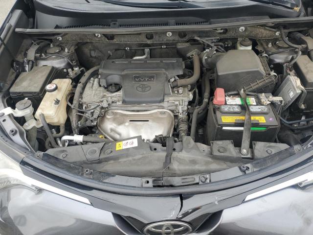 Photo 12 from auction – 2017 TOYOTA RAV4 XLE with VIN JTMWFREV6HD097128