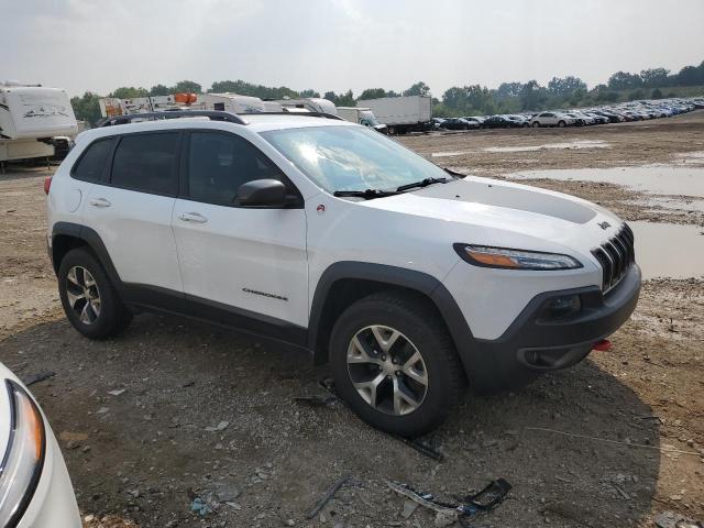 Photo 4 from auction – 2018 JEEP CHEROKEE T with VIN 1C4PJMBX5JD607907