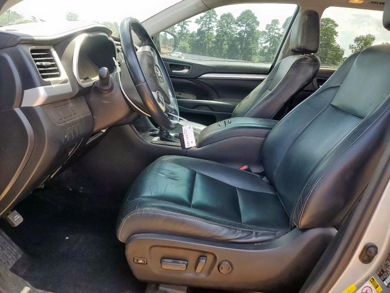 Photo 7 from auction – 2016 TOYOTA HIGHLANDER with VIN 5TDKKRFH4GS158482