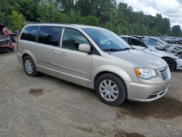 Photo 4 from auction – 2015 CHRYSLER TOWN & COU with VIN 2C4RC1BG5FR644669